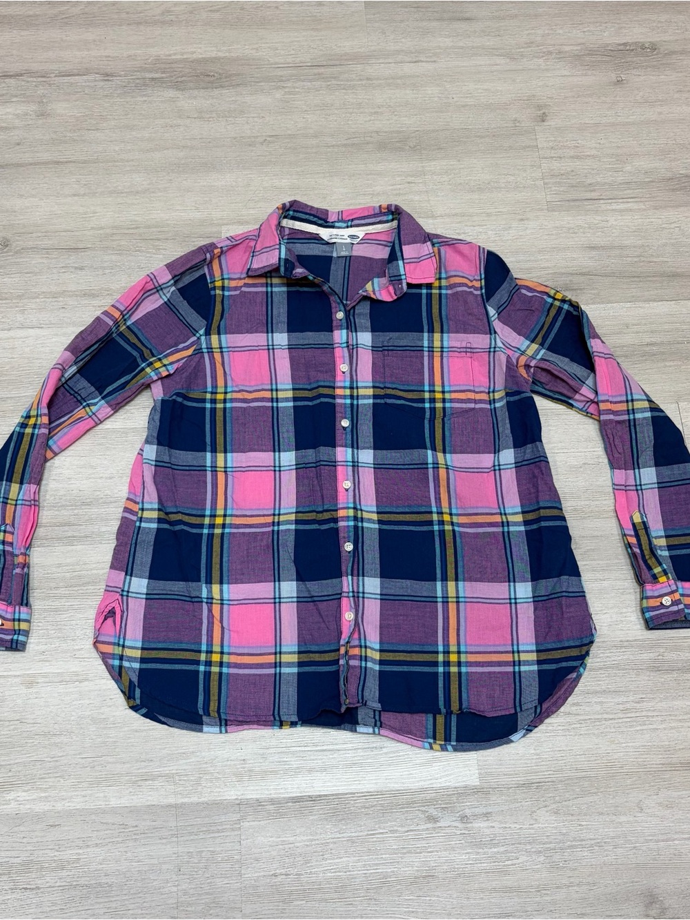 Old Navy The Classic Shirt in Pink, Navy Plaid Button-Down Shirt 100 Cotton Larg
